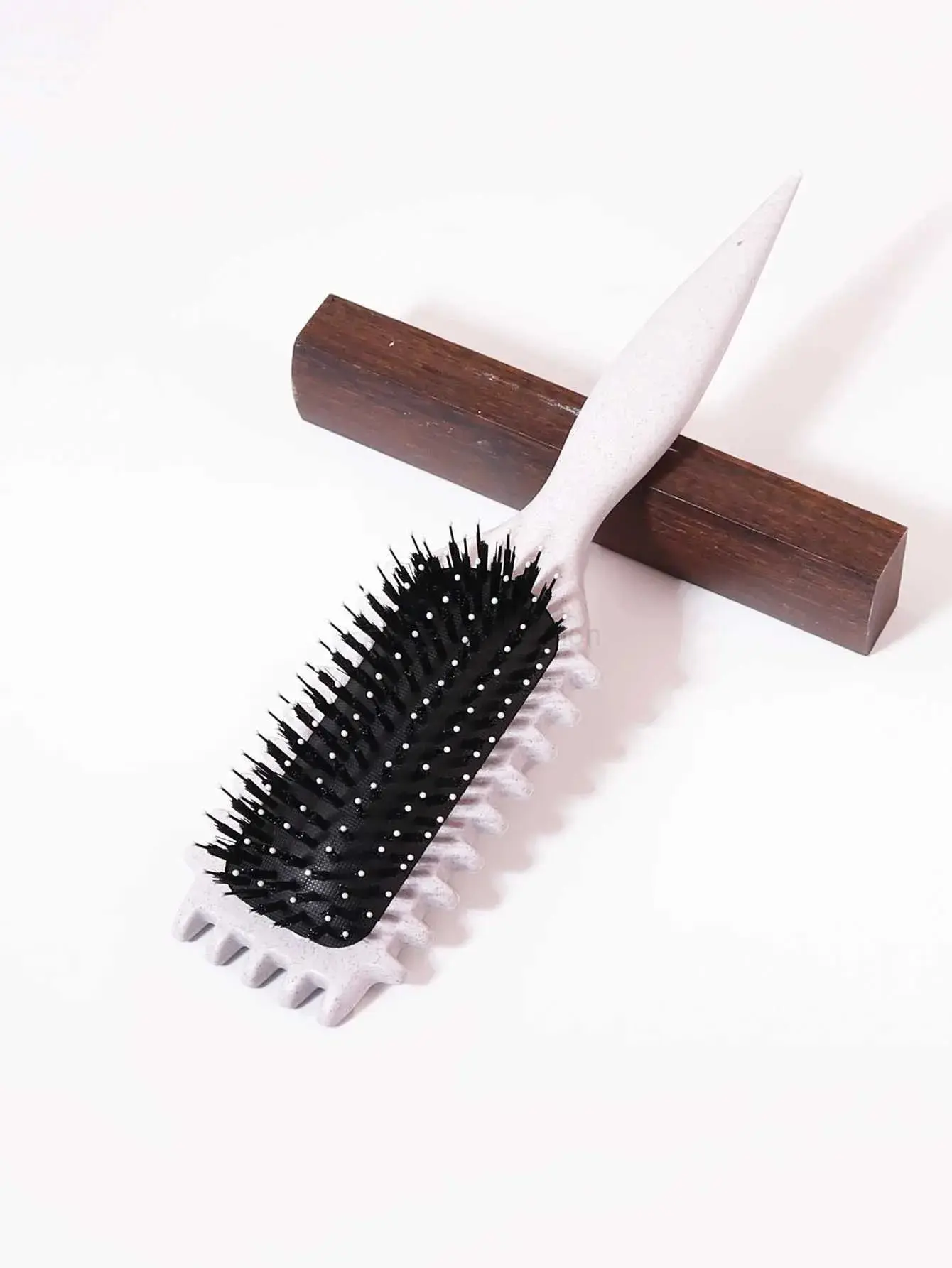 Volume & Defined Curls Styling Brush - Image 5
